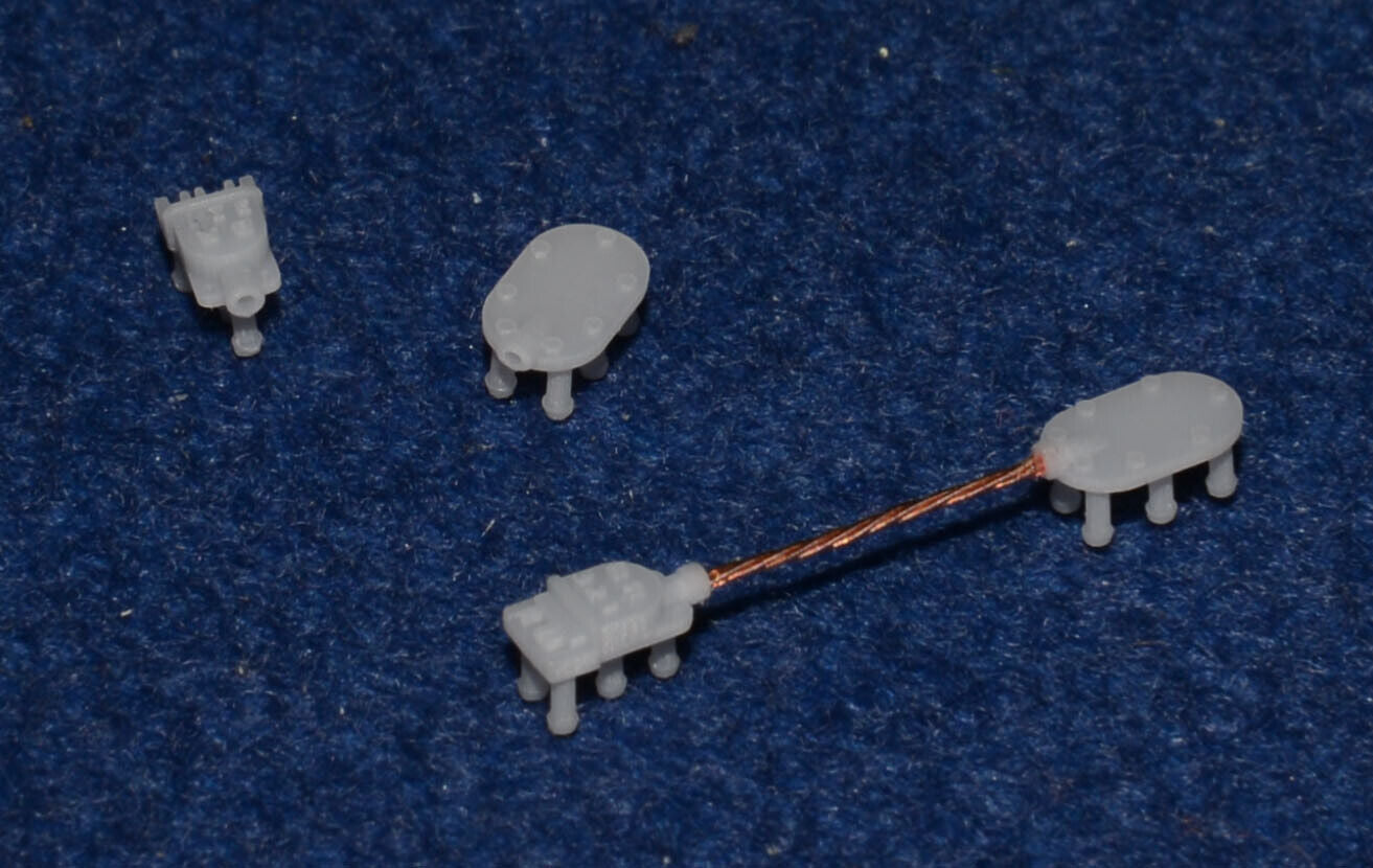 BR Mk2 COACH ELECTRICAL CONNECTORS upgrade for TRI-ANG BIG BIG TRAIN (O Gauge 7mm scale)