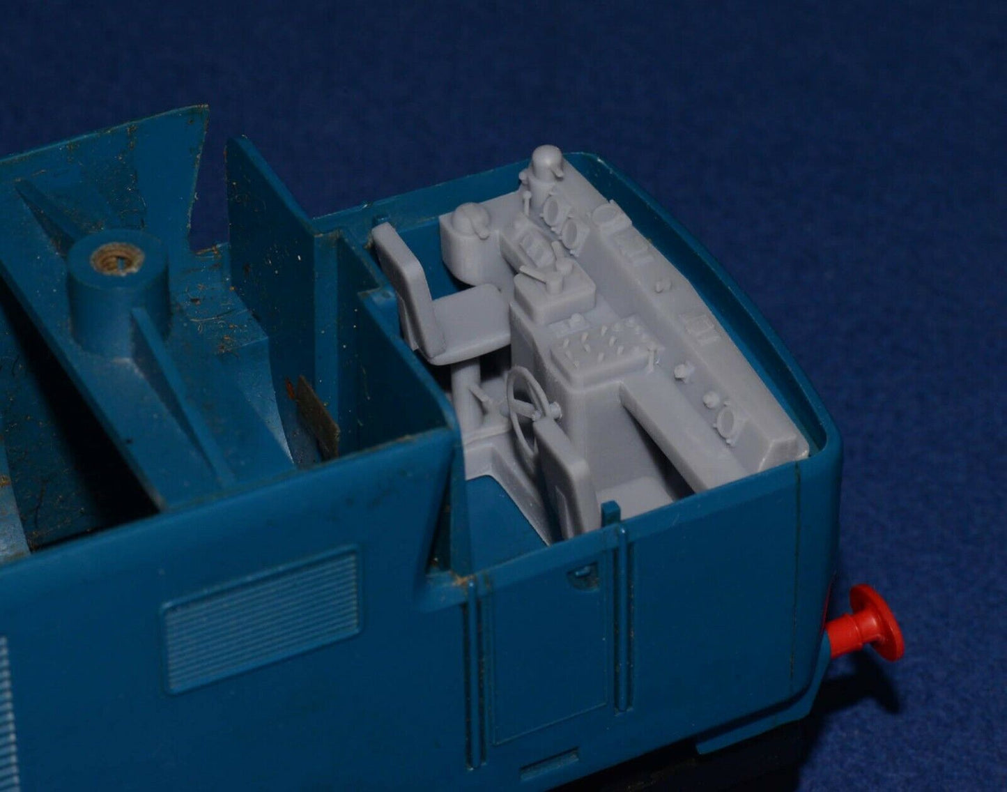 BR HYMEK CLASS 35 CAB INTERIORS for TRI-ANG BIG BIG TRAIN upgrade (x2) (O Gauge 7mm scale)