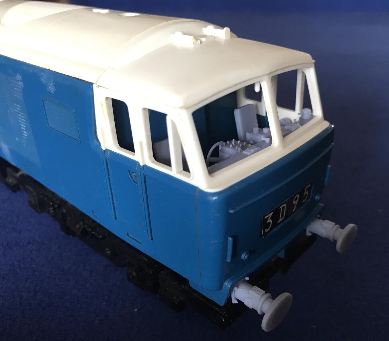 BR HYMEK CLASS 35 CAB INTERIORS for TRI-ANG BIG BIG TRAIN upgrade (x2) (O Gauge 7mm scale)