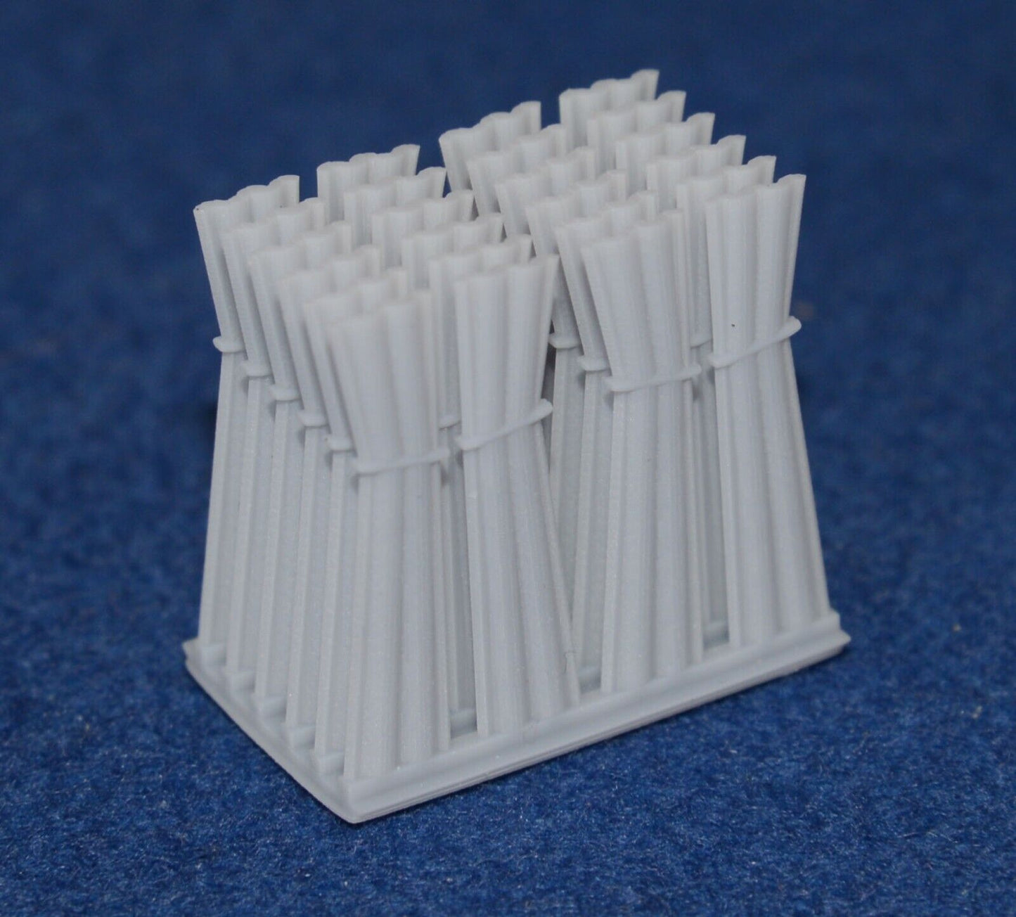 GRESLEY COACH CURTAINS for RESTAURANT / BUFFET CAR (12 PAIRS) - LNER (O Gauge 7mm scale)