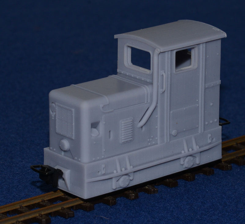 RUSTON & HORNSBY MINIATURE / NARROW GAUGE DIESEL [2] (BODY ONLY) (O9 Gauge 7mm scale)