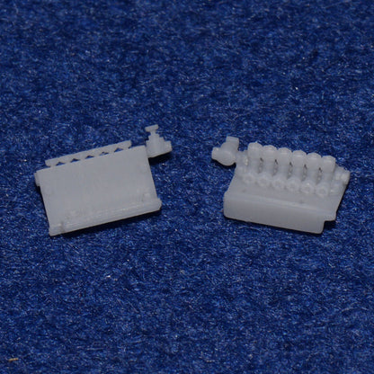 SILVERTOWN OIL ATOMISERS (RIGHT & LEFT HAND FEED supplied) - 6 FEED (OO Gauge 4mm scale)