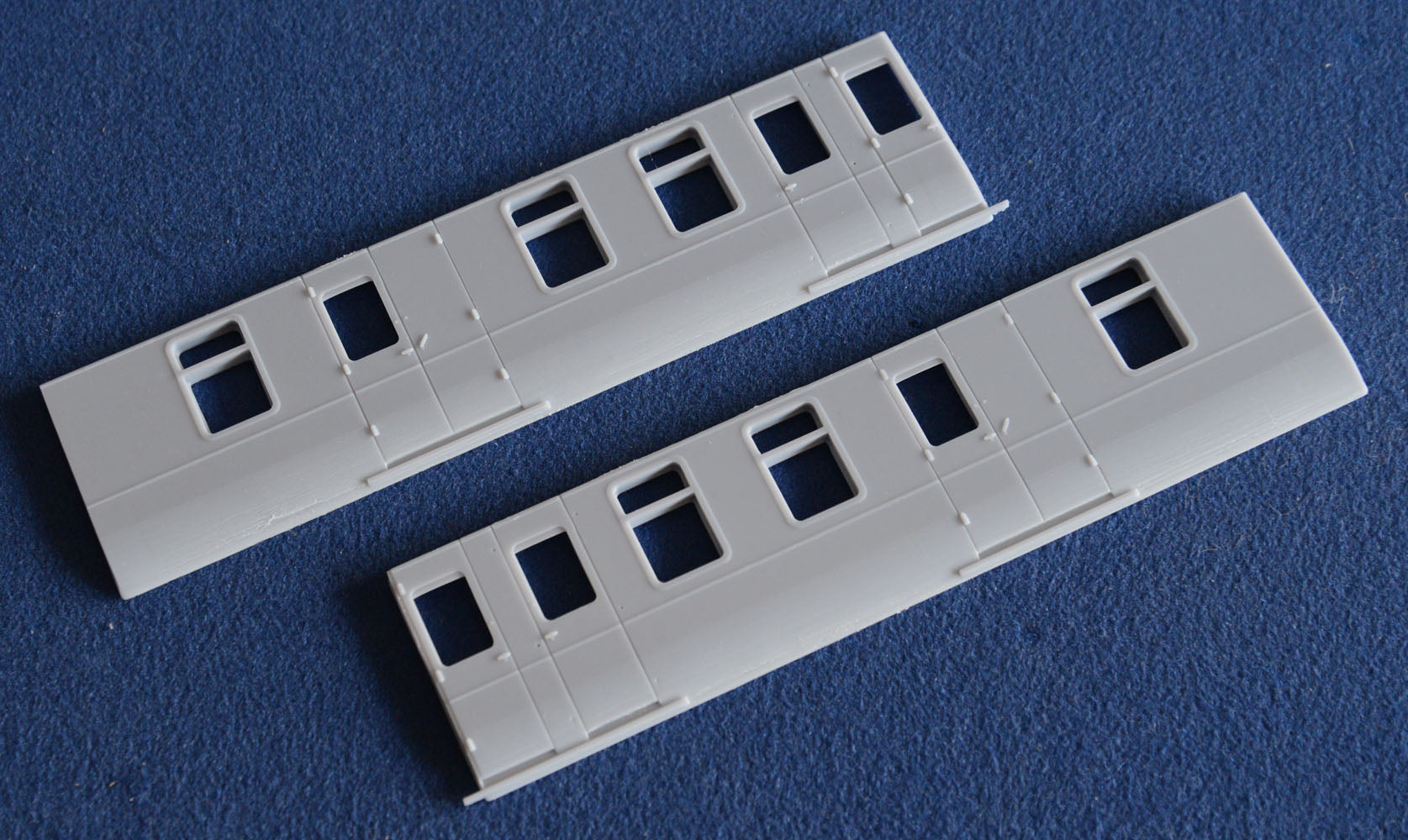 BR Mk2 COACH BRAKE PANELS (x2) upgrade for TRI-ANG BIG BIG TRAIN (O Ga ...