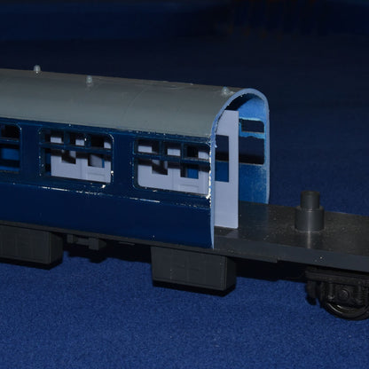 BR Mk2 COACH COMPARTMENT PARTITION upgrade for TRI-ANG BIG BIG TRAIN (O Gauge 7mm scale)