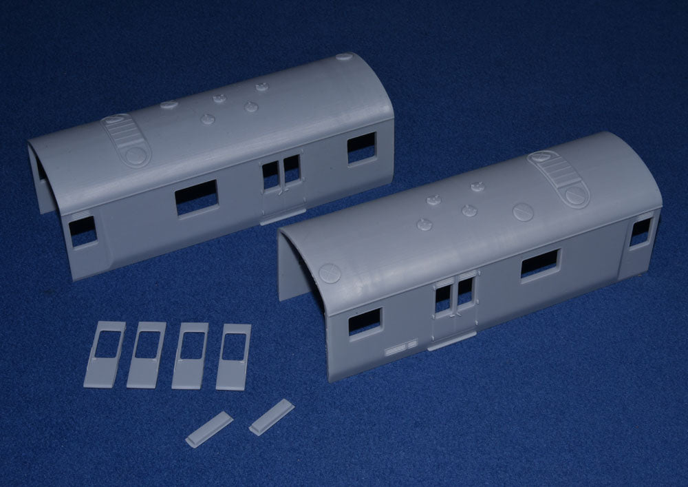 BR BLUE PULLMAN KITCHEN CAR BODY SECTIONS (x2) for TRI-ANG BIG BIG TRAIN Mk2 COACH CONVERSION (O Gauge 7mm scale)