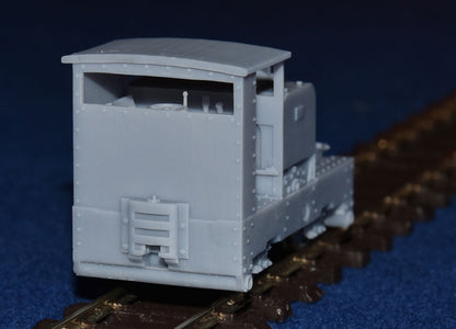 SIMPLEX 20/28HP PLATE-FRAME LOW CAB NARROW GAUGE DIESEL [4B] (BODY ONLY) (O16.5 Gauge 7mm scale)