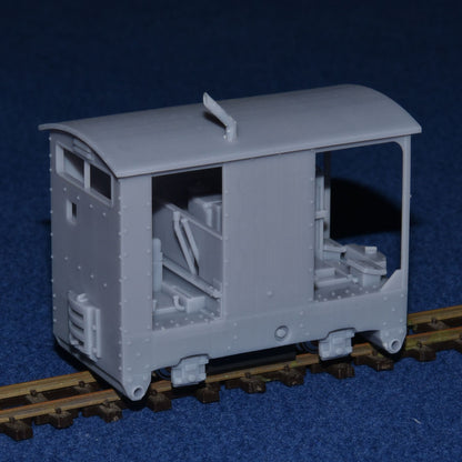 SIMPLEX 20/28HP PLATE-FRAME "CARAVAN" NARROW GAUGE DIESEL [4E] (BODY ONLY) (O9 Gauge 7mm scale)